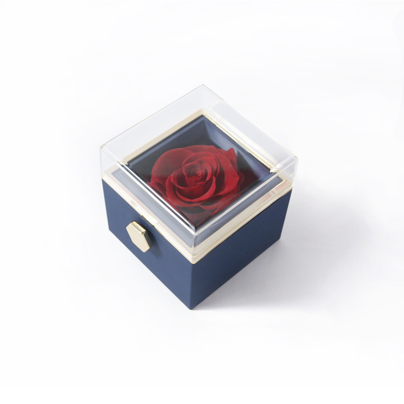 Rose Rotating Gift Box + Necklace